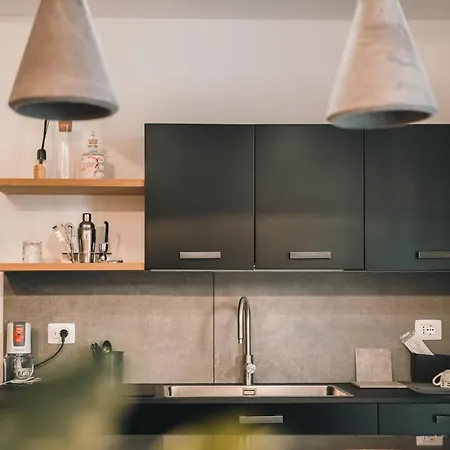 Piazza Mazzini 90 Mq 5 * Лечче