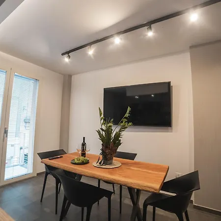 Piazza Mazzini 90 Mq 5