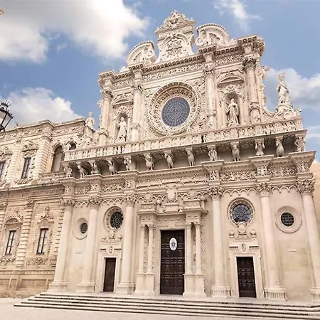 Piazza Mazzini 90 Mq 5 Apartamento Lecce