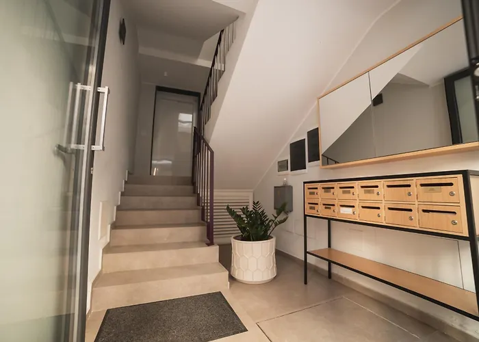 Piazza Mazzini 90 Mq 5 아파트